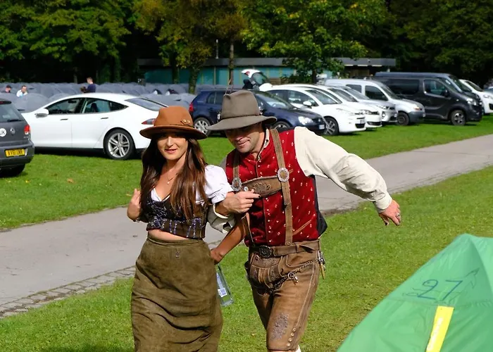 Allyouneed Oktoberfest Camping אתר קמפינג